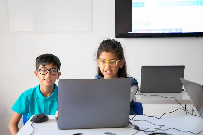 8 Kursus Coding Anak Terbaik di Indonesia, Online-Offline