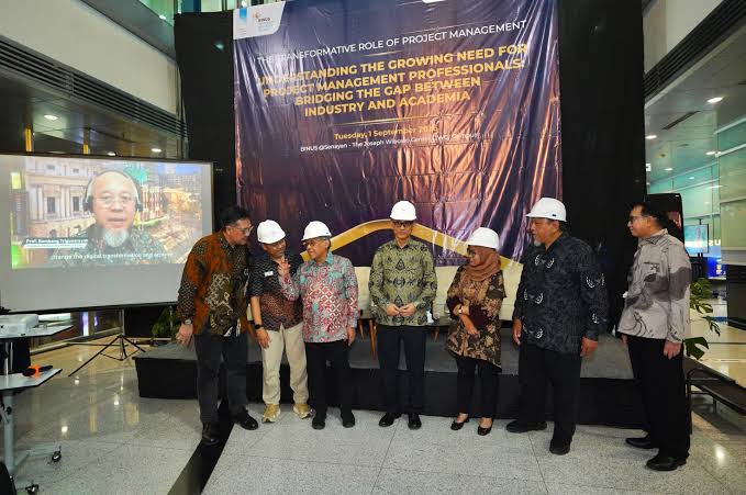 Binus Business School Luncurkan Magister Transformative Project